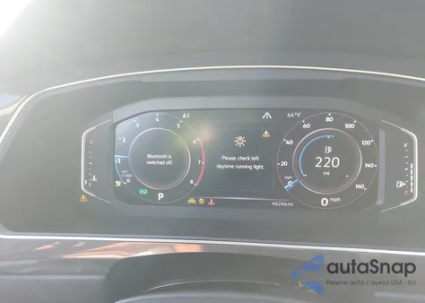 2020 Volkswagen Tiguan 2.0T Se/2.0T Se R-Line Black/2.0T Sel z USA, uszkodzony, nr VIN 3VV2B7AXXLM133813